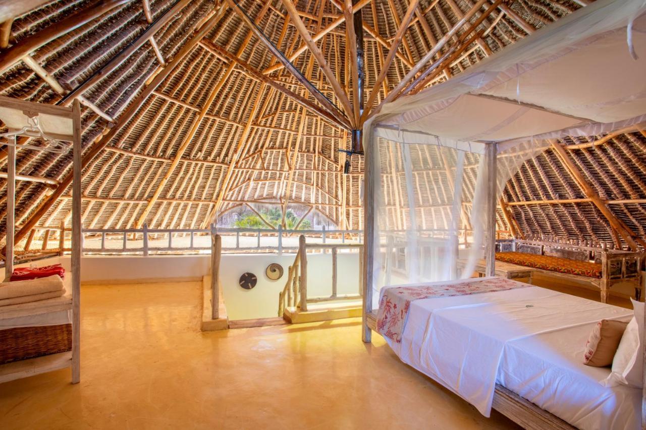 Aestus Villas Resort Diani Beach Exterior photo
