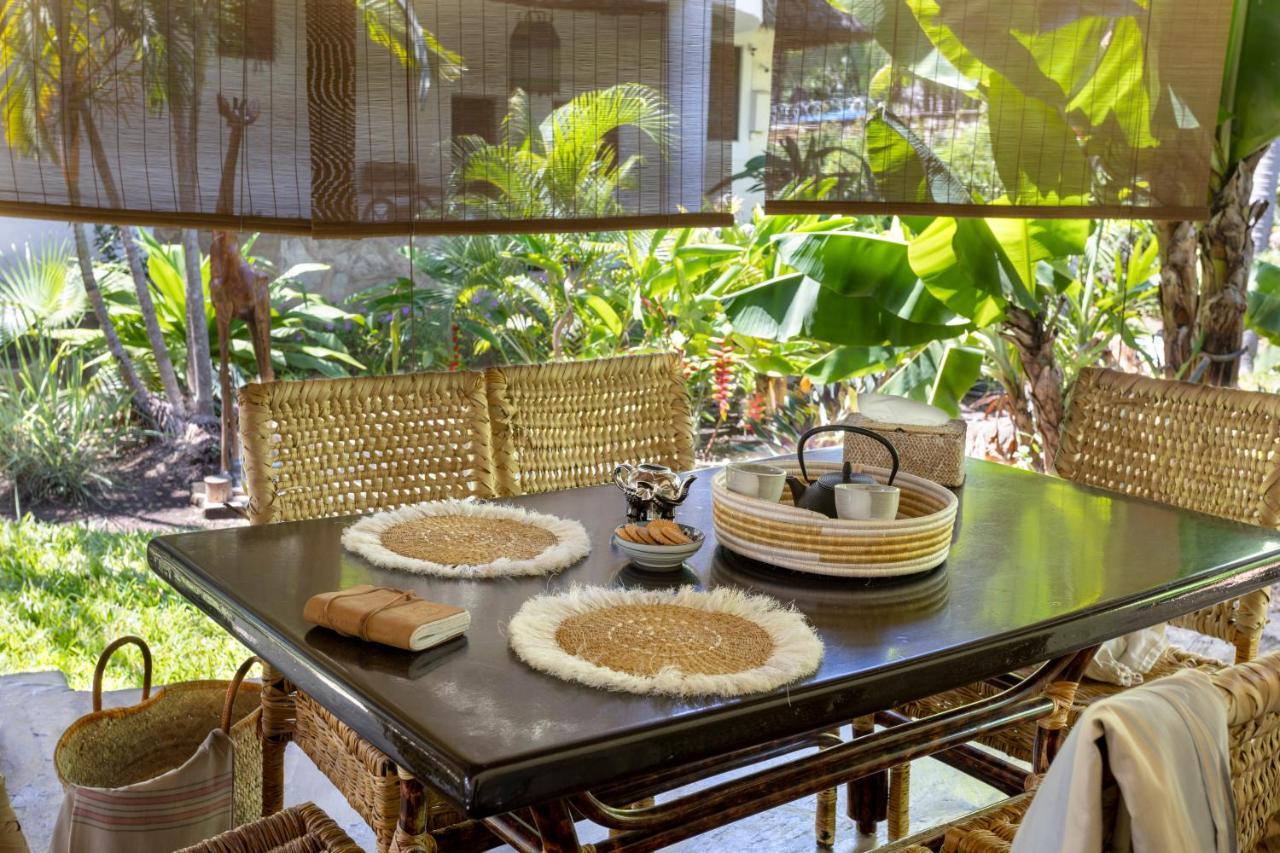 Aestus Villas Resort Diani Beach Exterior photo