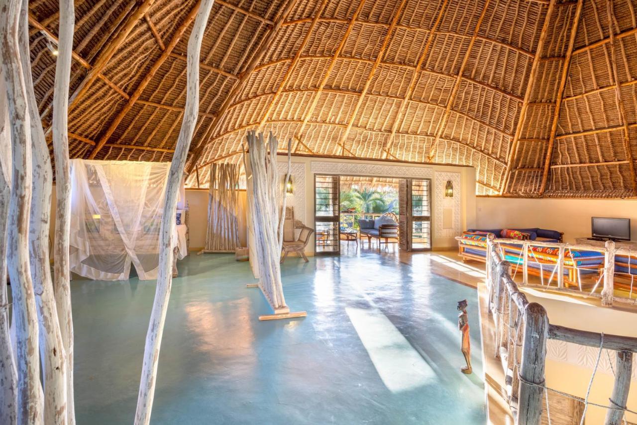 Aestus Villas Resort Diani Beach Exterior photo