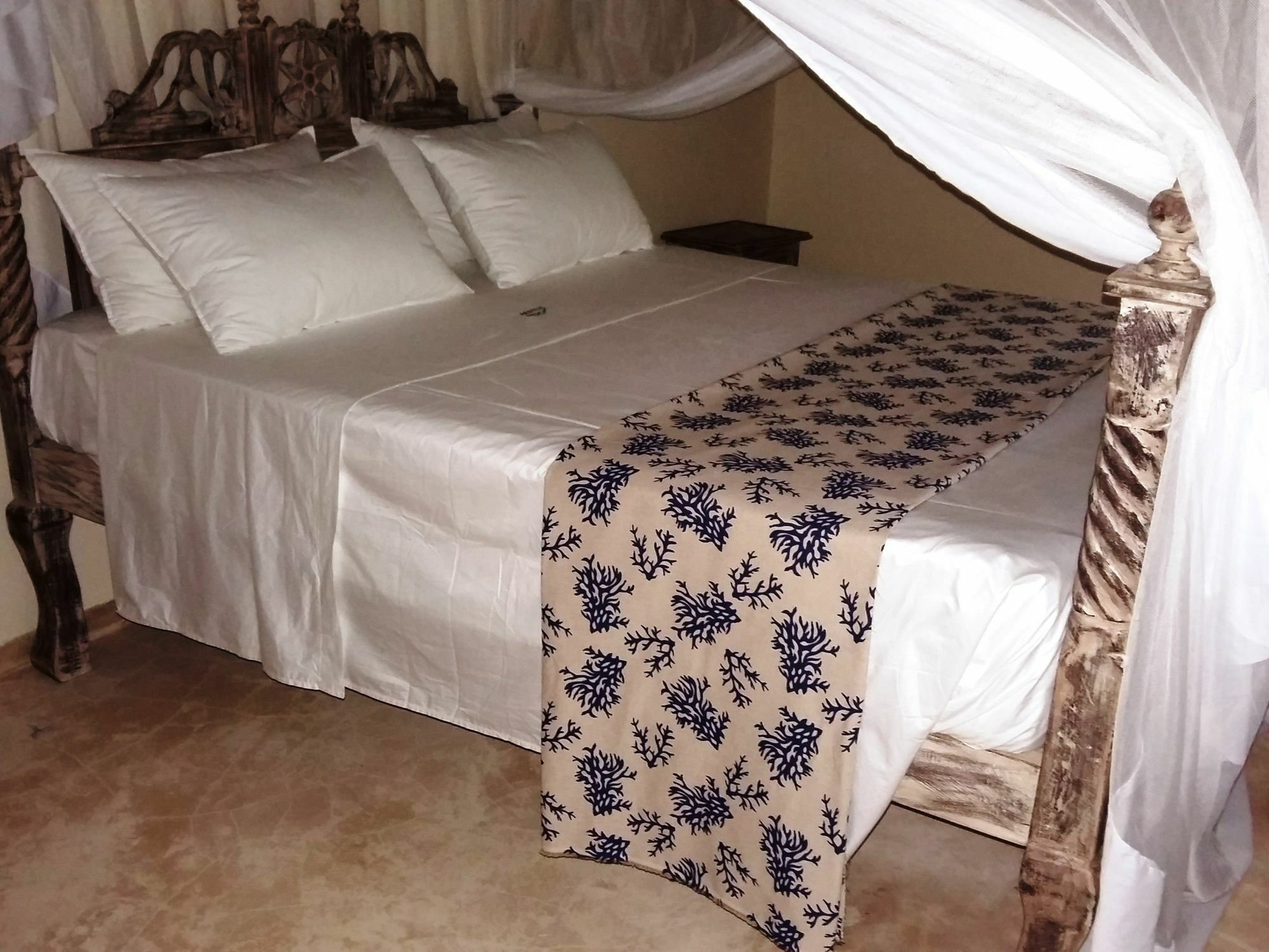 Aestus Villas Resort Diani Beach Exterior photo